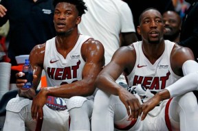 开云体育最新网址-太阳队三巨头火花四射，横扫晋级()